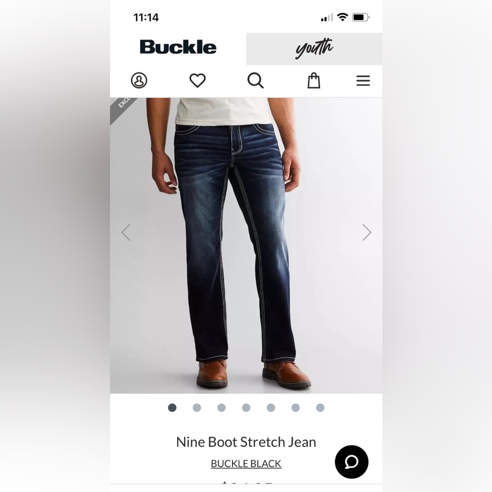 Men’s Buckle Black fit 9 bootleg jeans.